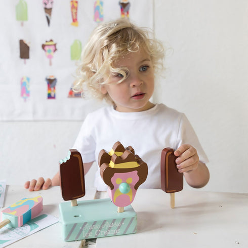 MAKE ME ICONIC - Australian Ice Creams Melt